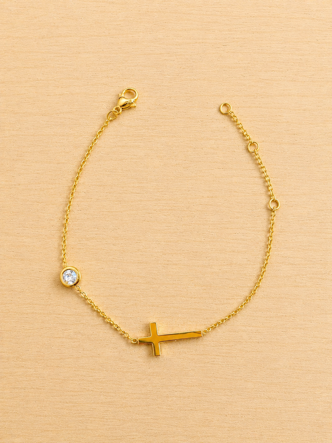 Bracelet croix avec pierre