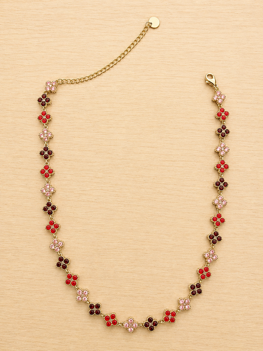 Collier avec fleurs - Rouge
