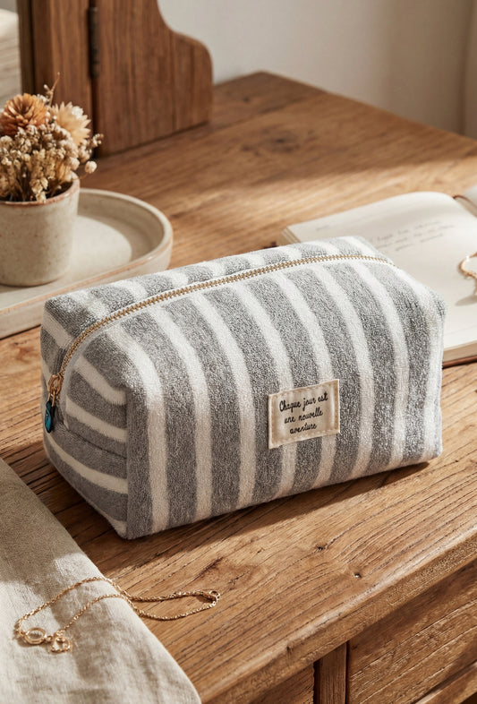 Trousse « Chaque jour est une nouvelle aventure »